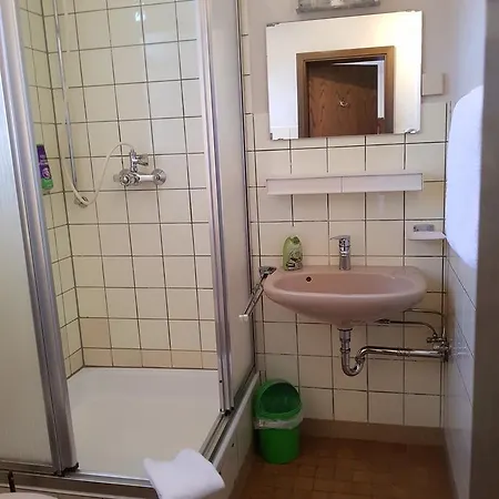 Krone Post Frühstückspension 3*