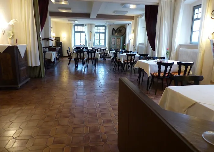 Krone Post 3* Gersfeld