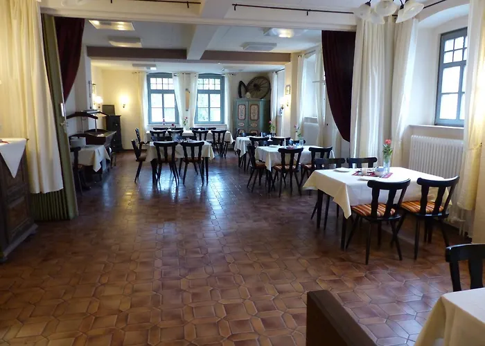 Krone Post 3* Gersfeld