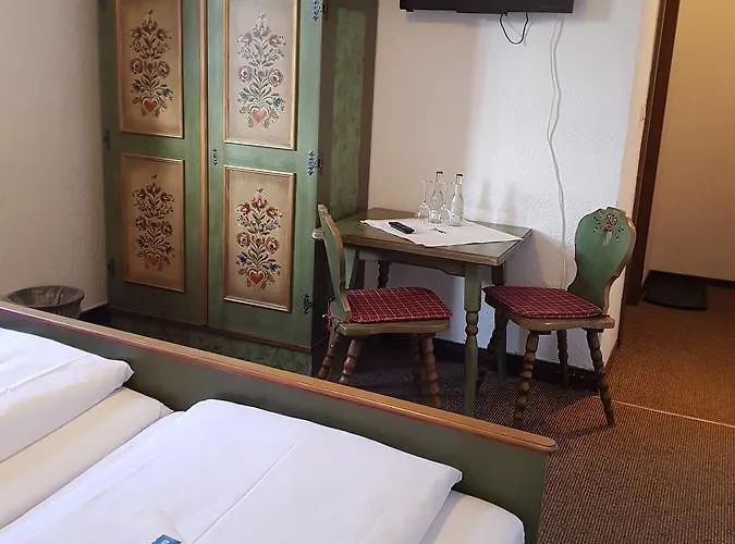 Krone Post Bed & Breakfast Gersfeld