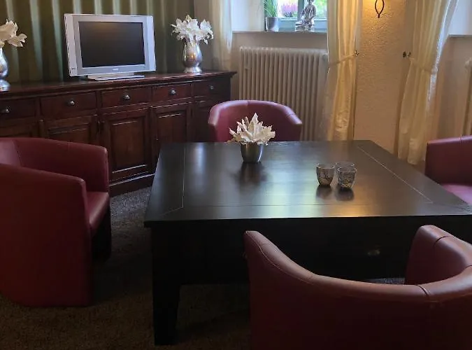 Krone Post Bed & Breakfast 3*